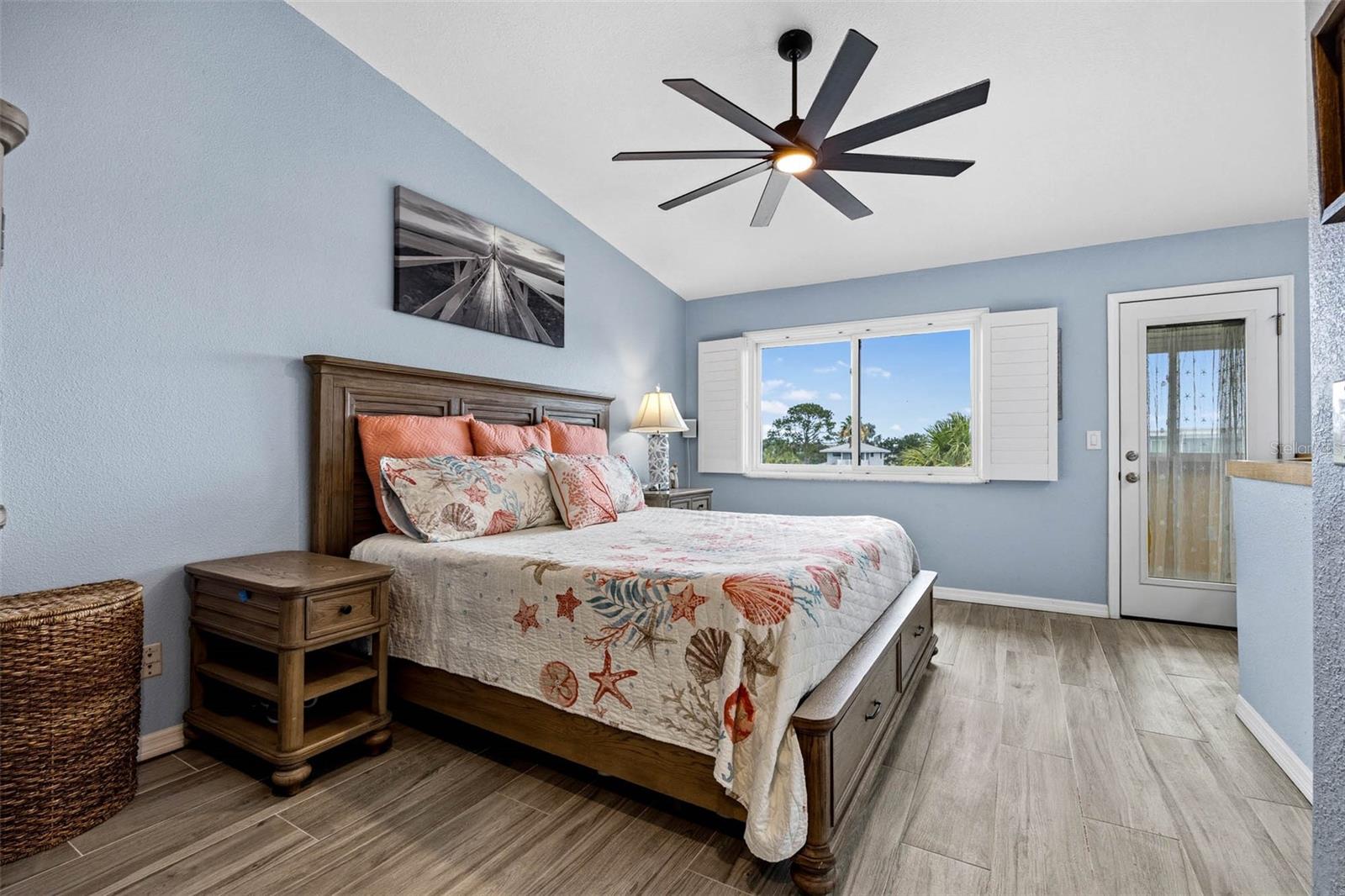 2395 HANOVER DR — photo 8
