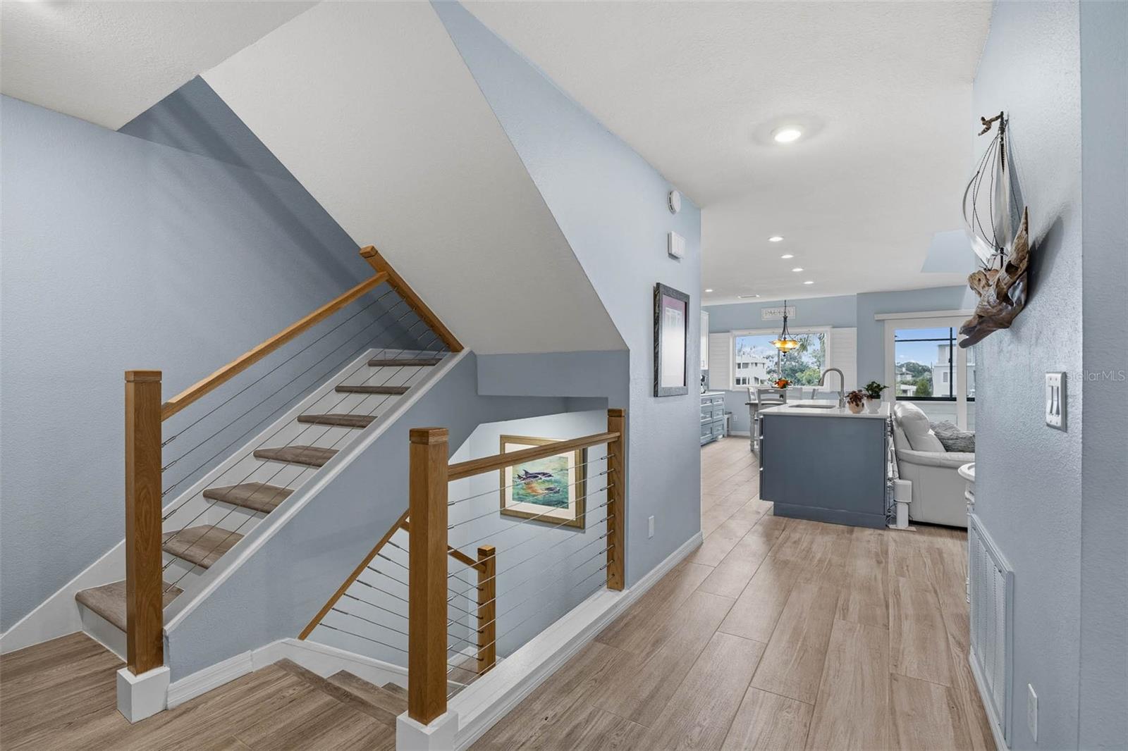 2395 HANOVER DR — photo 39