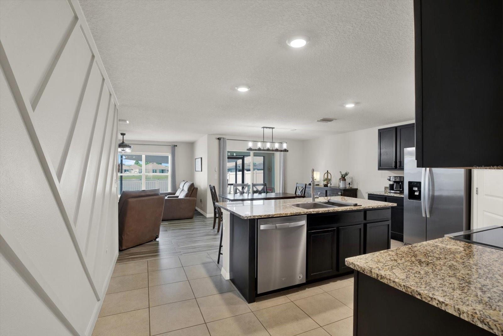 1013 TIDAL ROCK AVE — photo 7