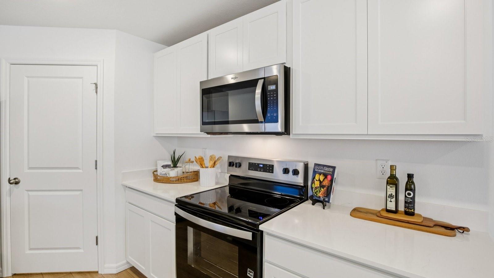 17797 MOUNT BLACKBURN LN — photo 16