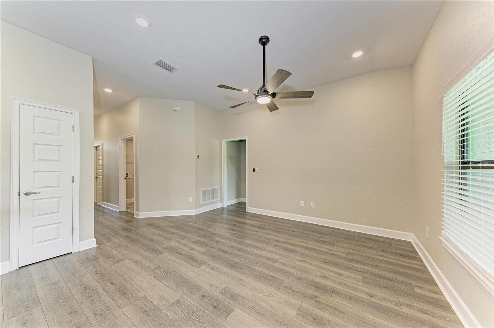 9421 43RD CT E — photo 9