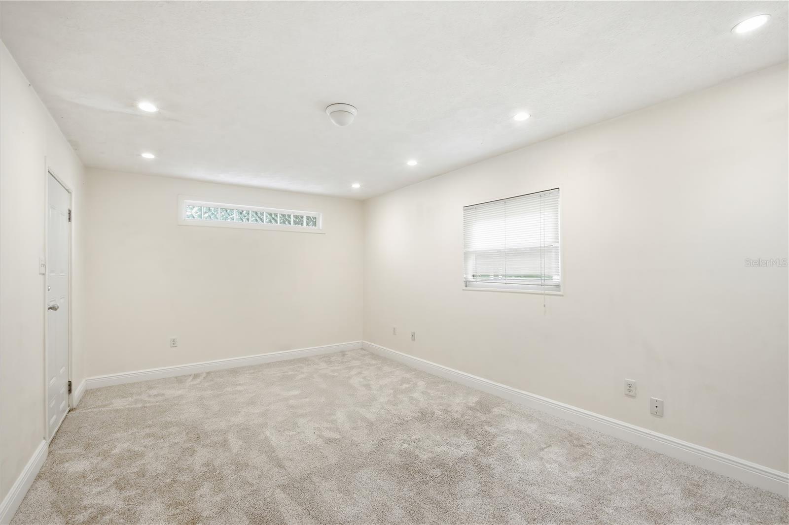 2814 W PRICE AVE — photo 18