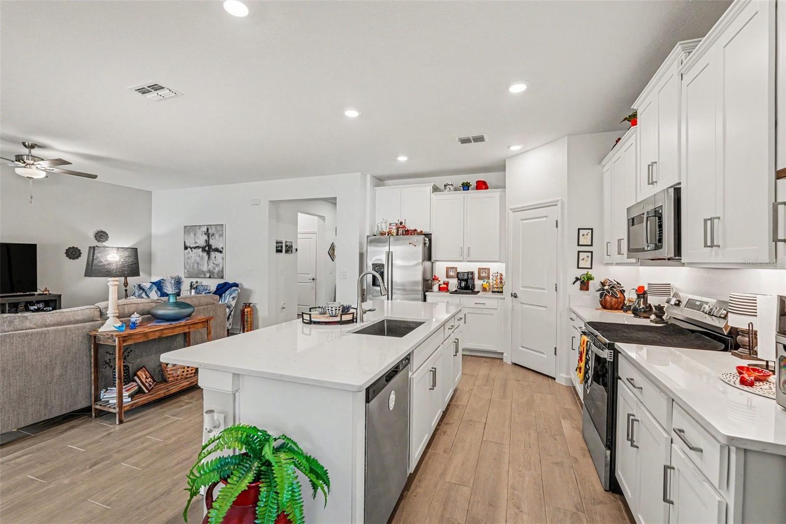 10892 IBIS BROOK CT — photo 11