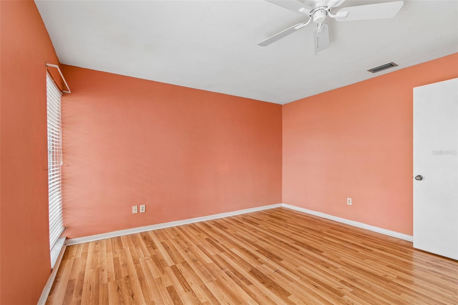 14363 NEPTUNE RD — photo 35