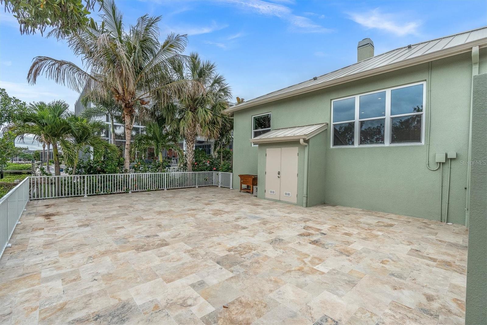 811 BIRDIE WAY — photo 29