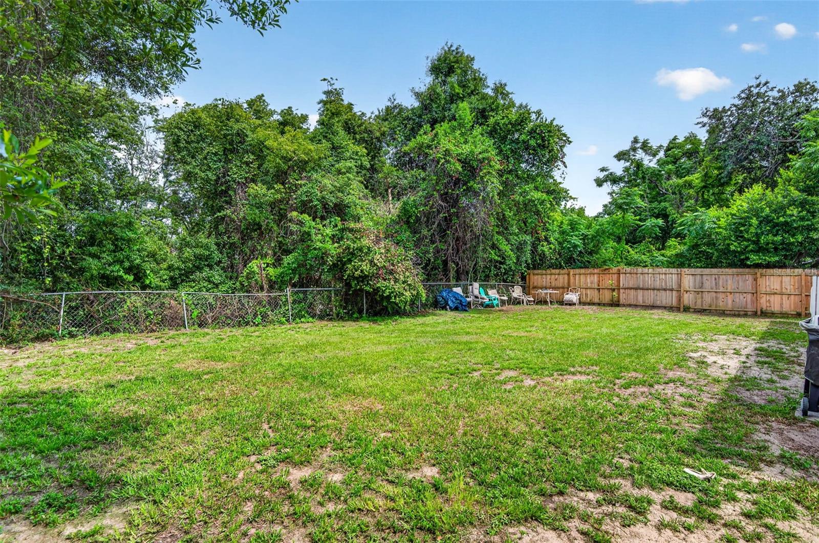 14002 MORGAN ST — photo 4