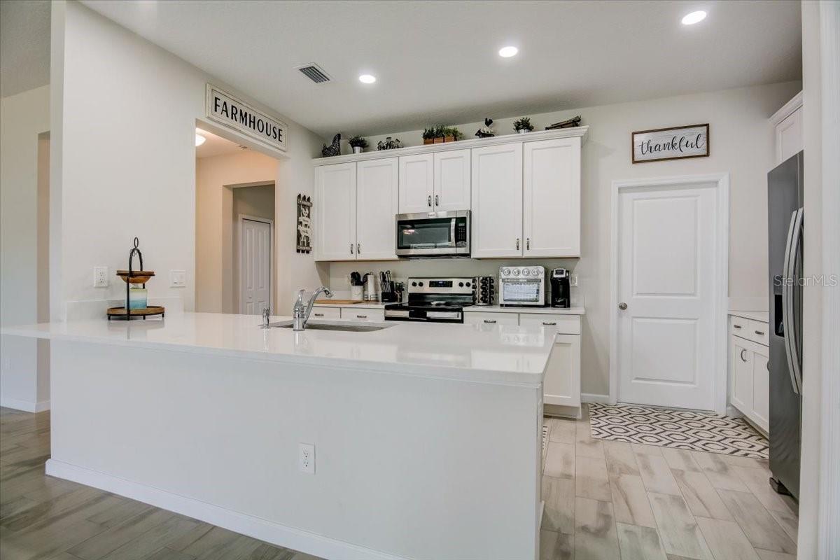 10916 QUICKWATER CT — photo 4