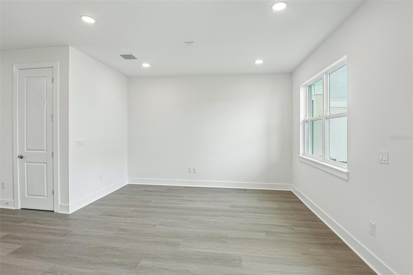31844 CLOVER FIN CT — photo 19