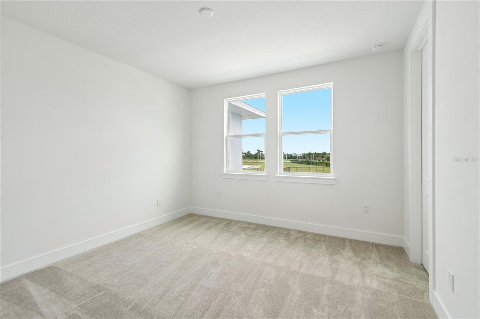31844 CLOVER FIN CT — photo 24