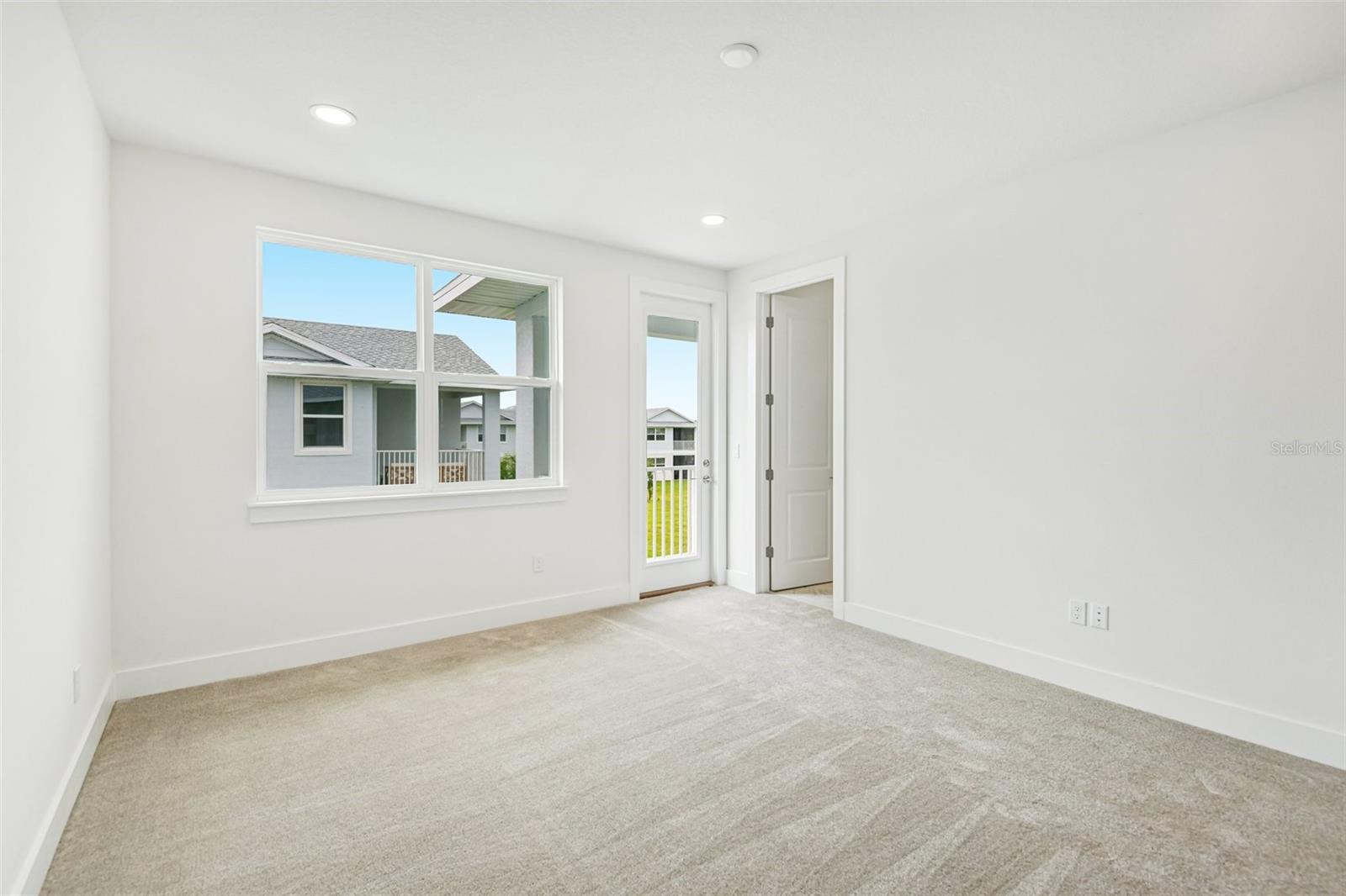 31844 CLOVER FIN CT — photo 22