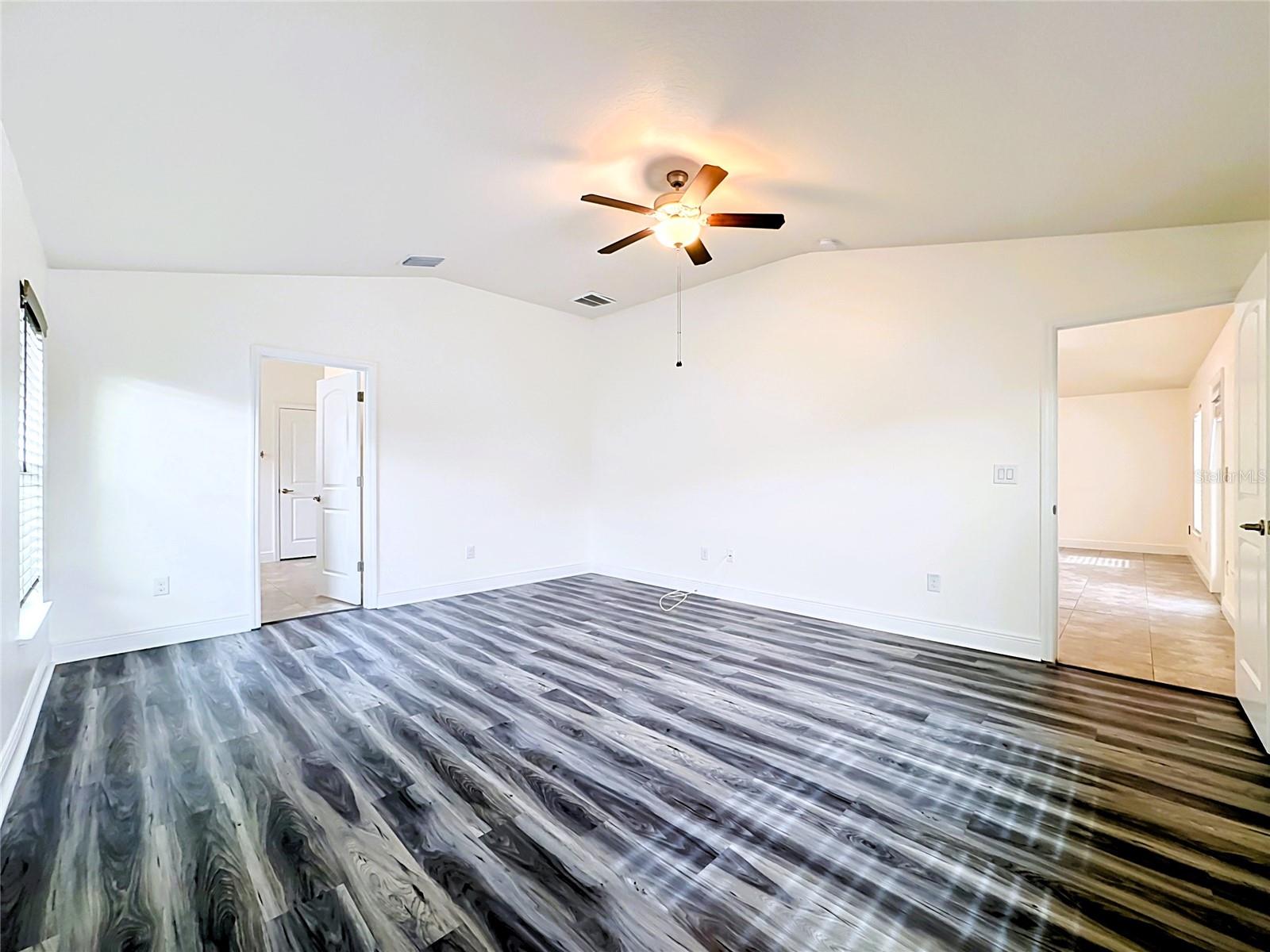 9210 52ND AVE E — photo 16