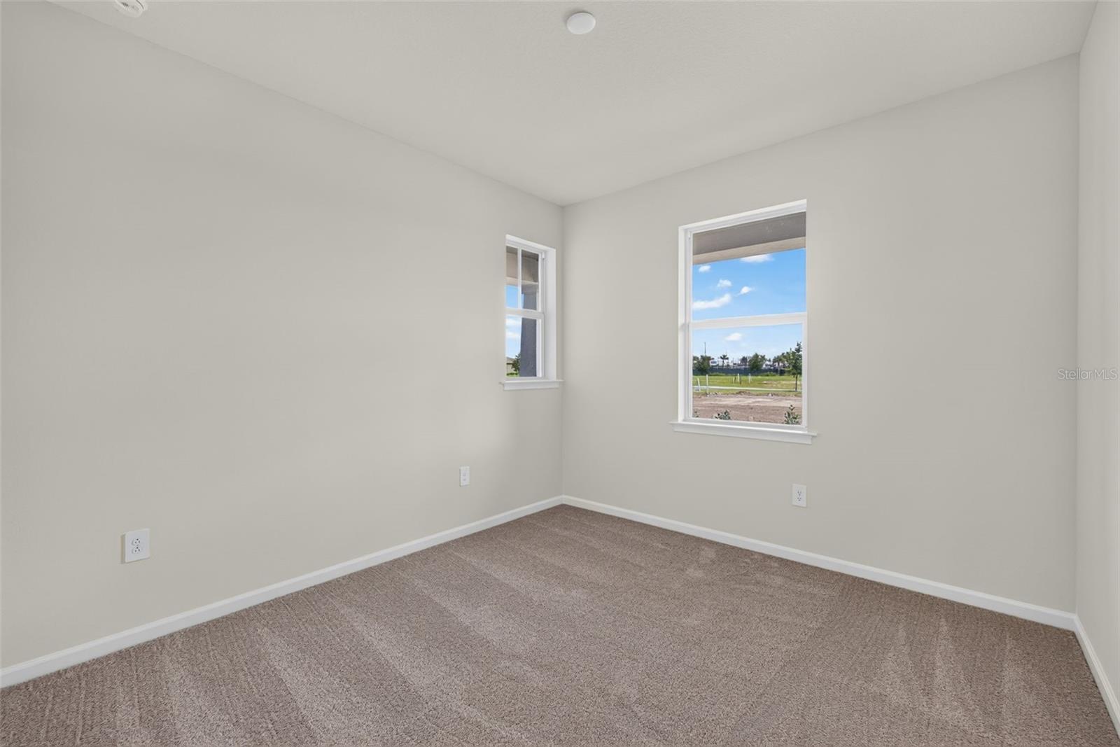 18476 GREEN GARDEN CT — photo 4