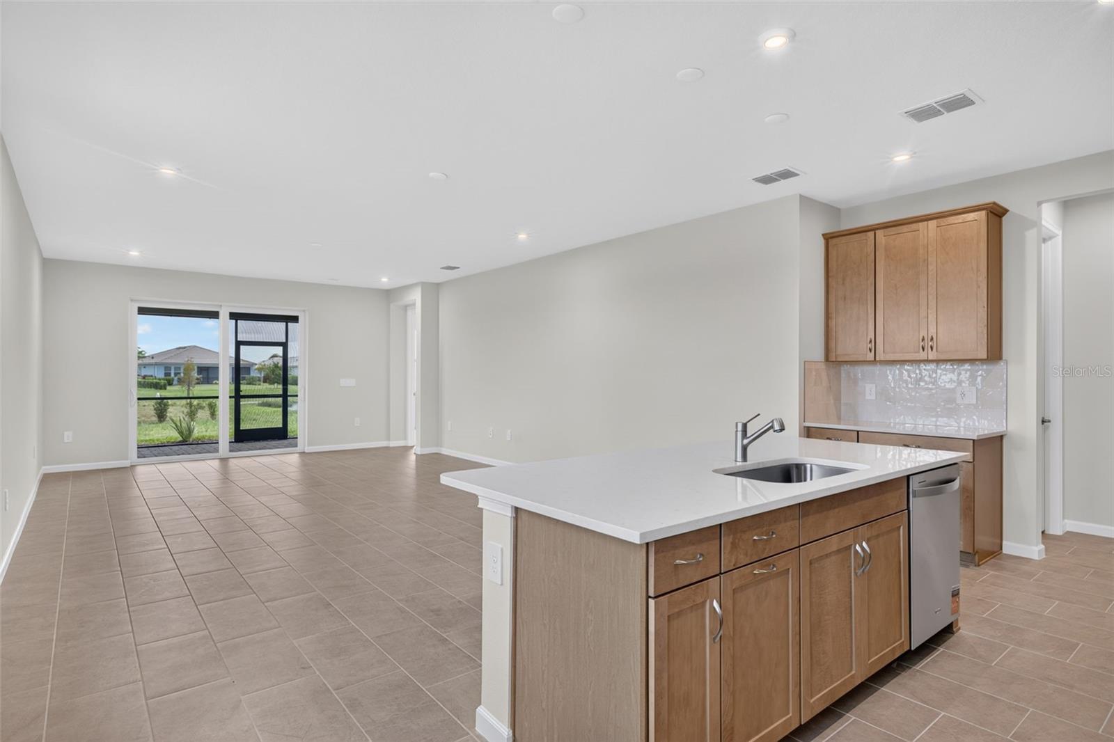 18476 GREEN GARDEN CT — photo 13