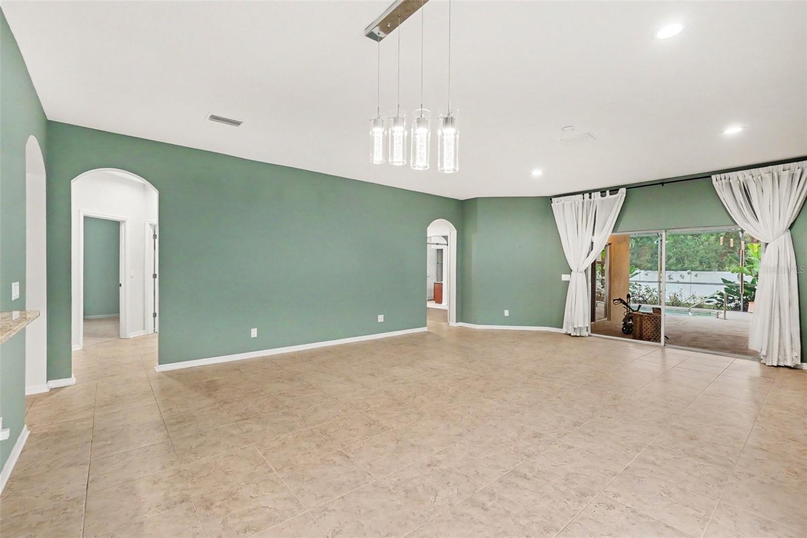 7610 TANGLE BROOK BLVD — photo 11