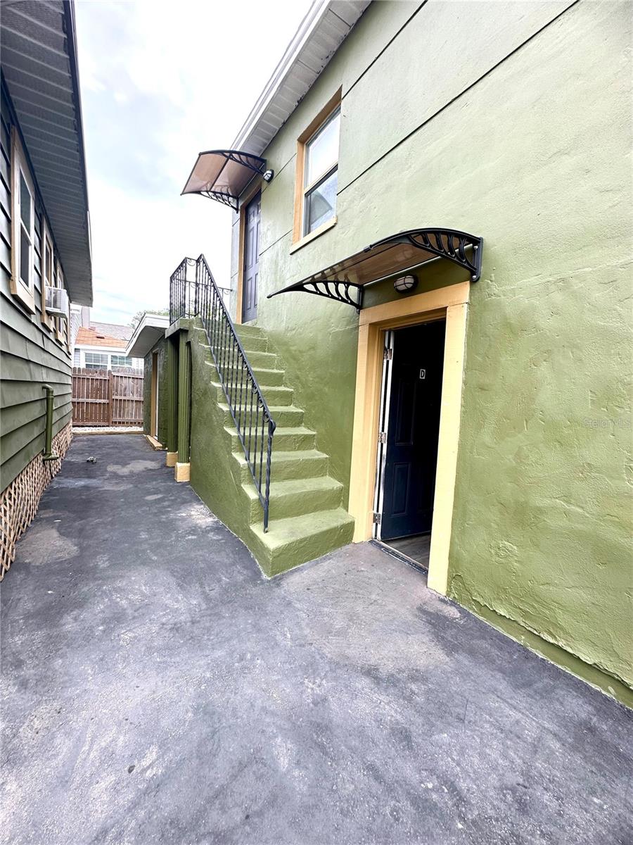 2907 N 15TH STREET #D — photo 2