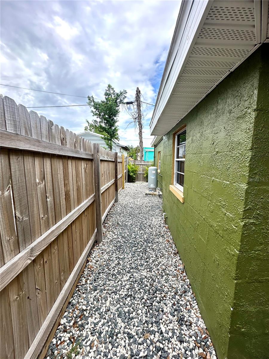 2907 N 15TH STREET #D — photo 20