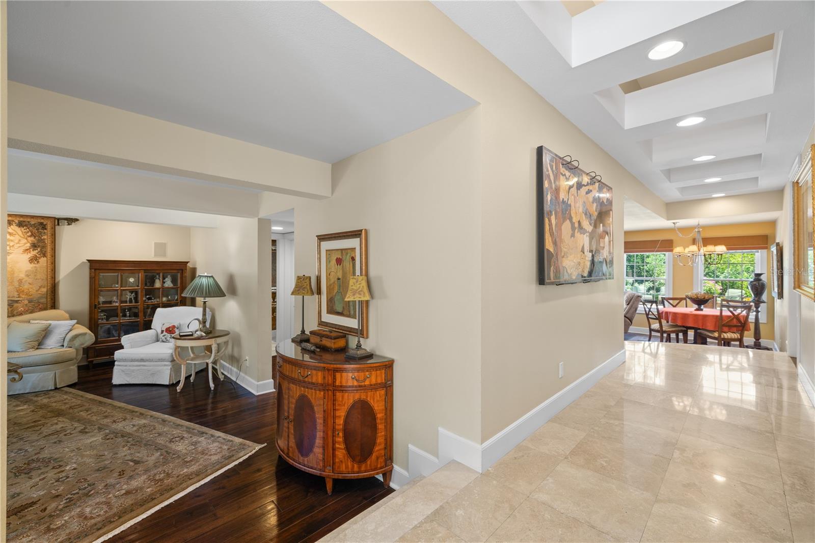 6305 BURNING TREE DR — photo 12