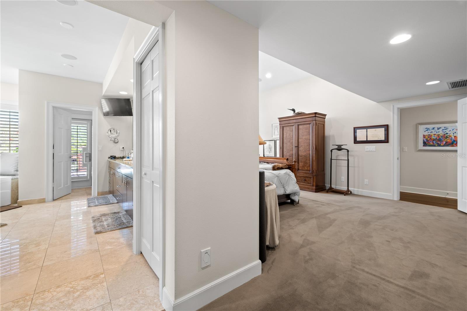 6305 BURNING TREE DR — photo 34