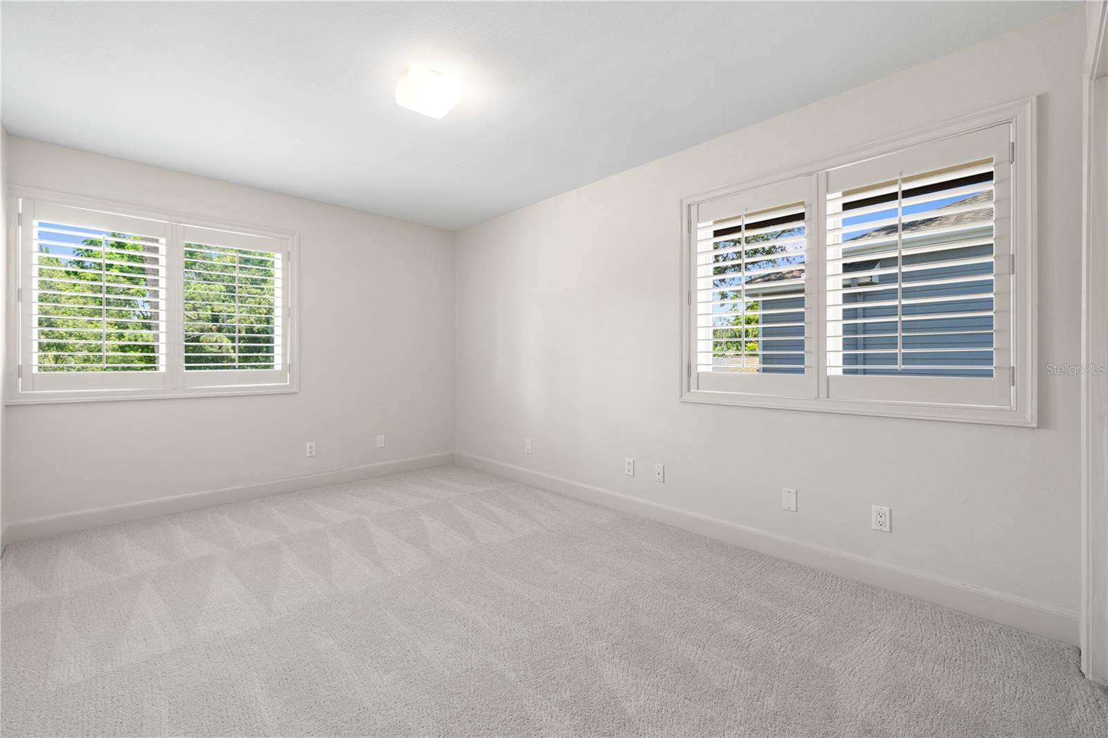 6305 BURNING TREE DR — photo 43