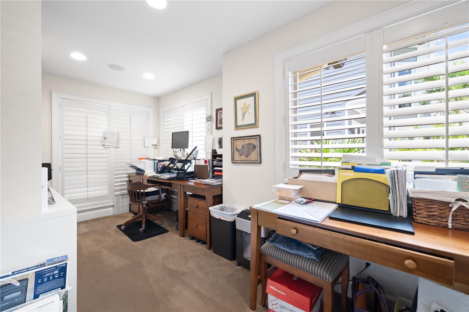 6305 BURNING TREE DR — photo 38