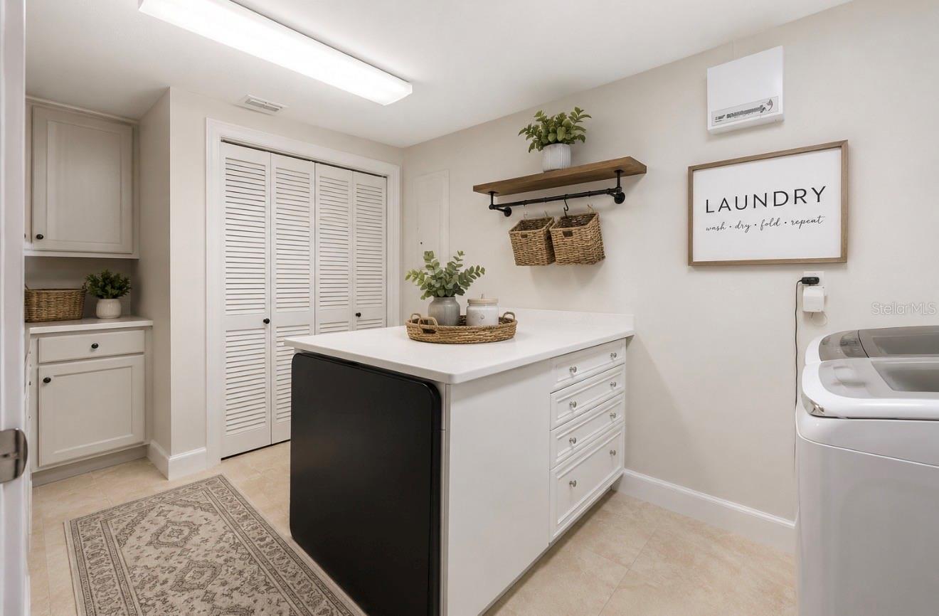 6305 BURNING TREE DR — photo 39