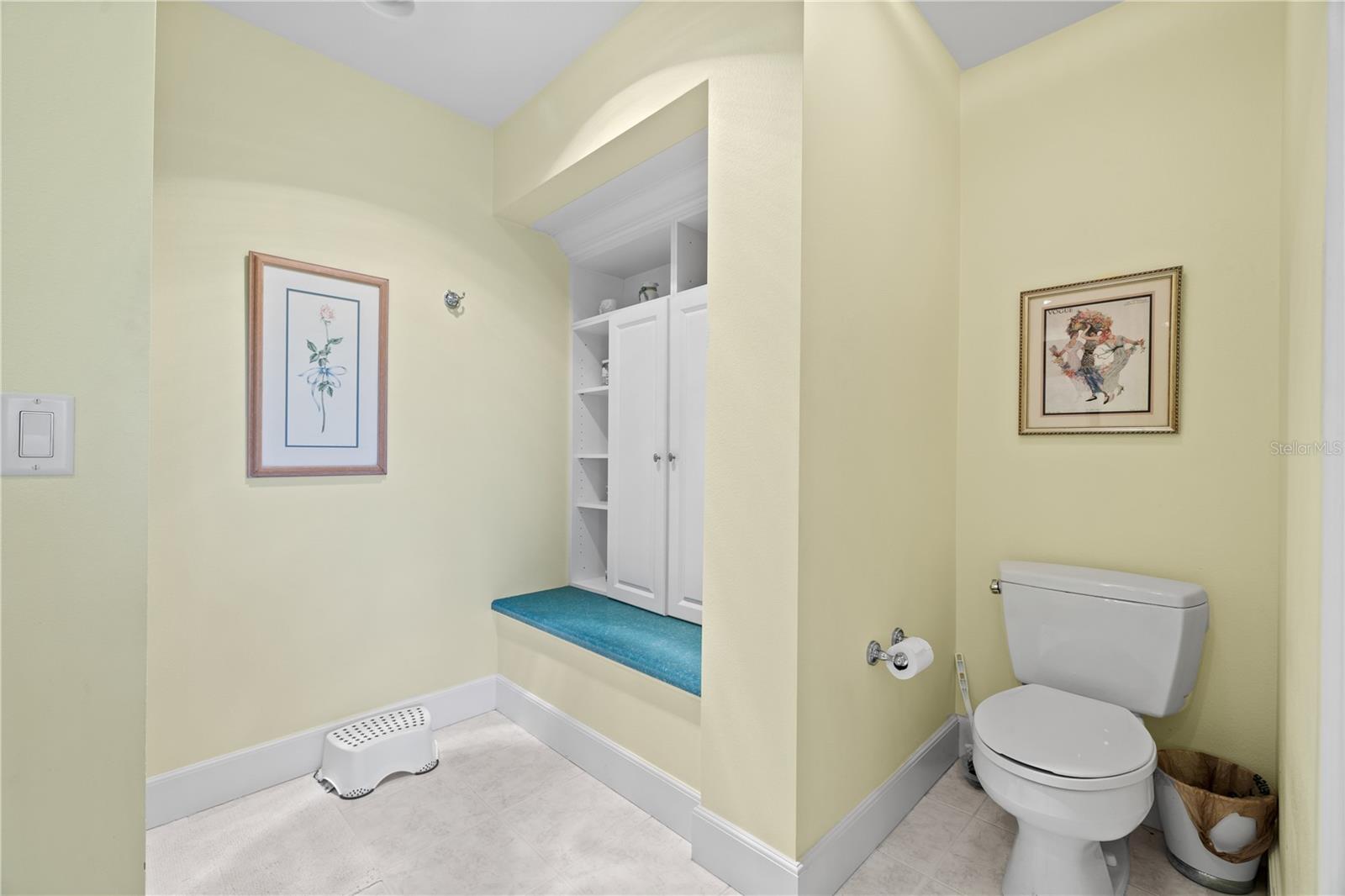 6305 BURNING TREE DR — photo 51