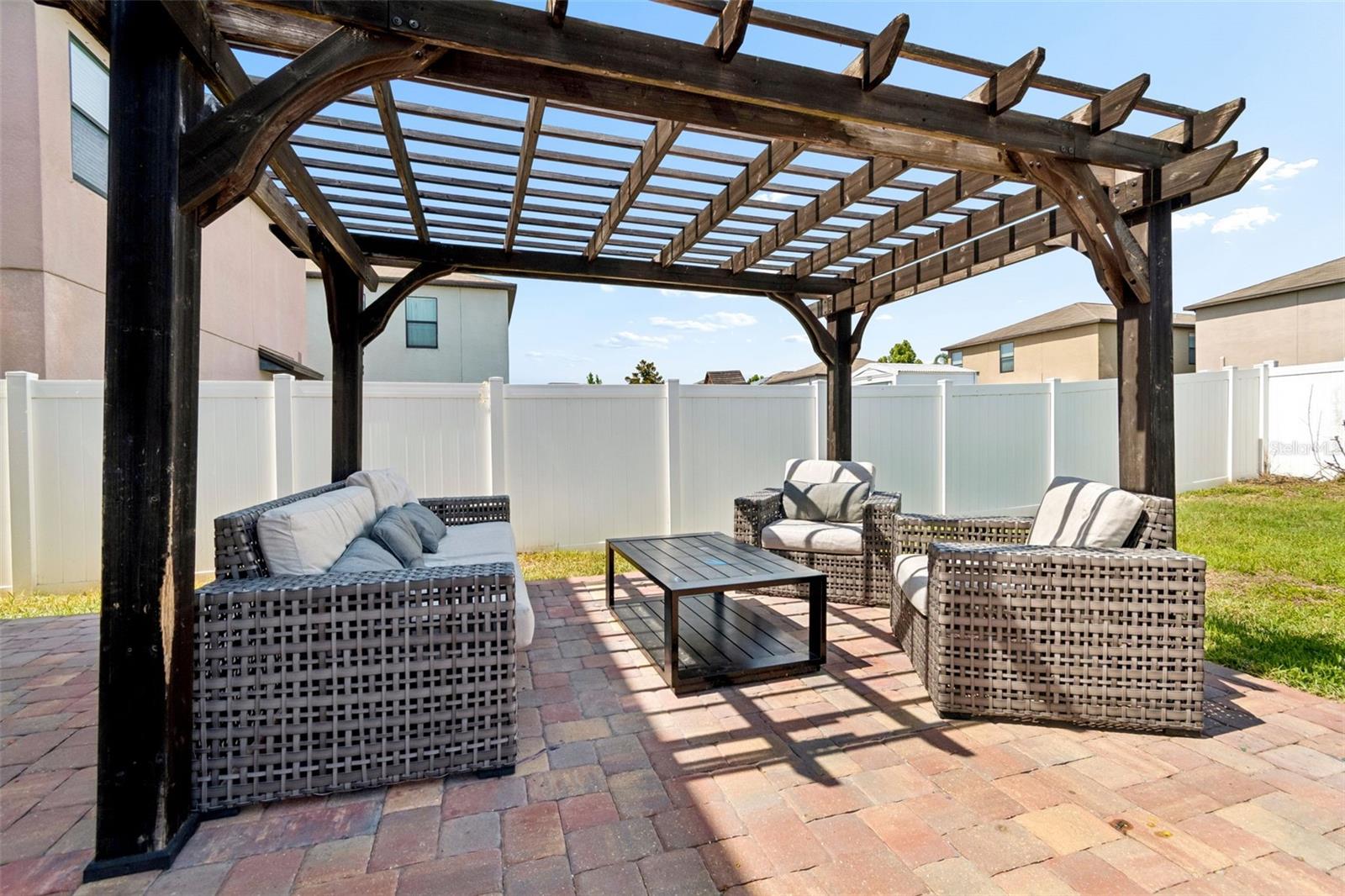 13917 ARBOR PINES DR — photo 2