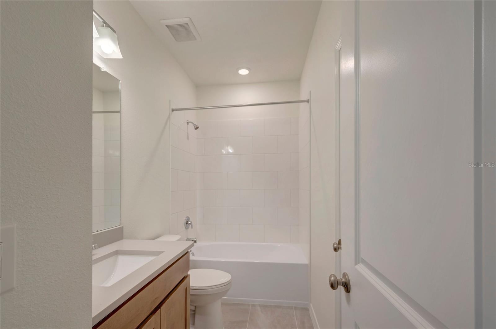 6353 JENSEN VIEW AVE — photo 23