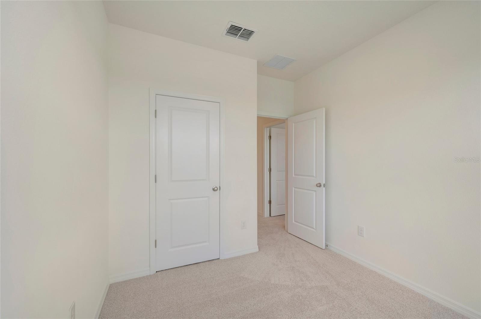 6353 JENSEN VIEW AVE — photo 22