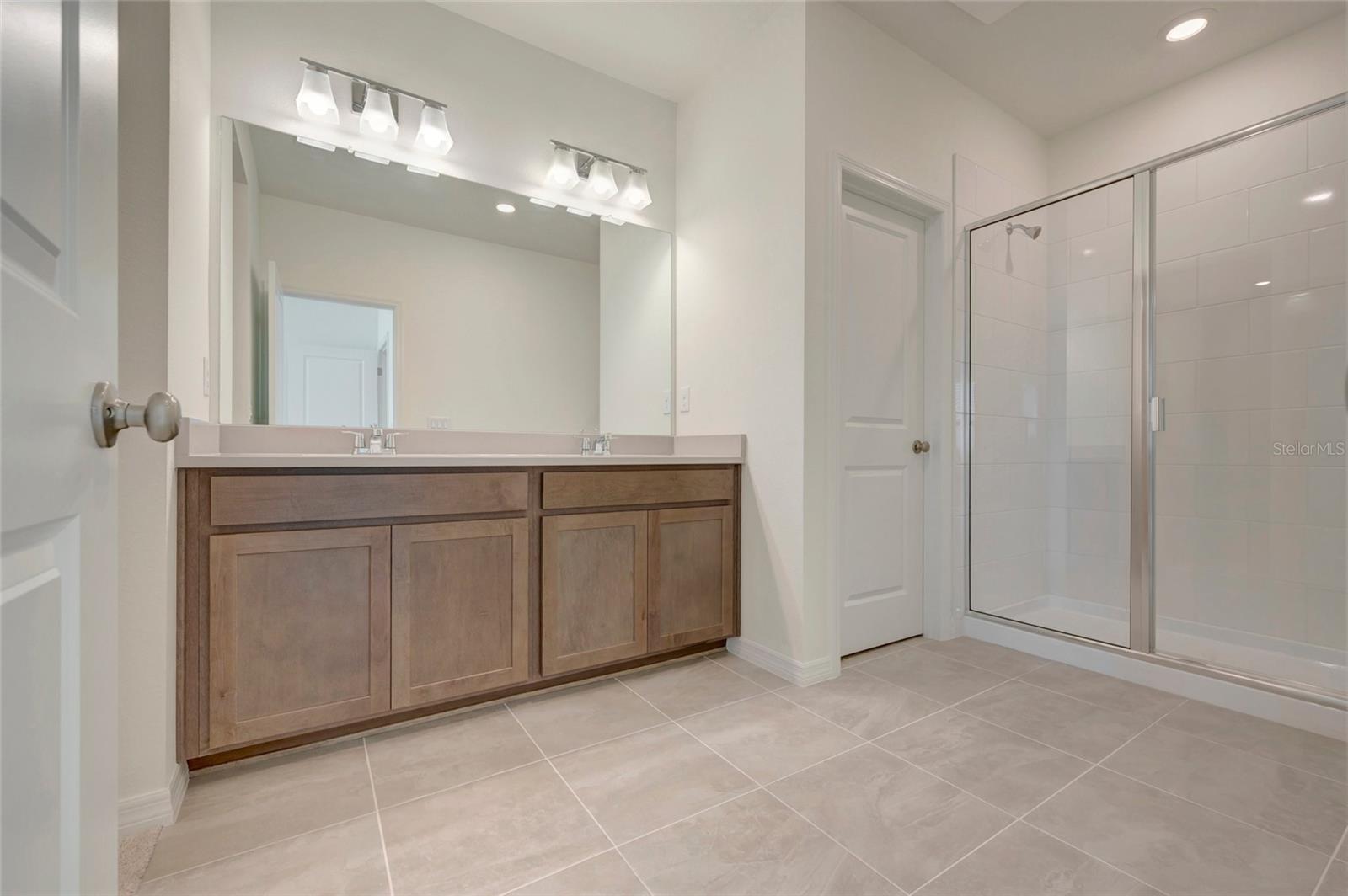 6353 JENSEN VIEW AVE — photo 17