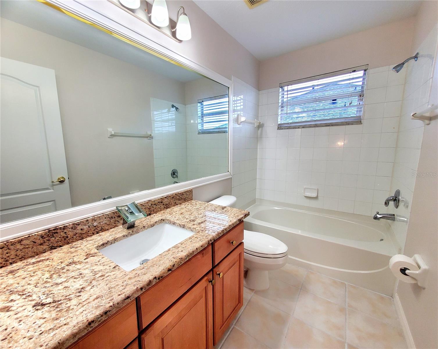 25644 FRITH ST — photo 40