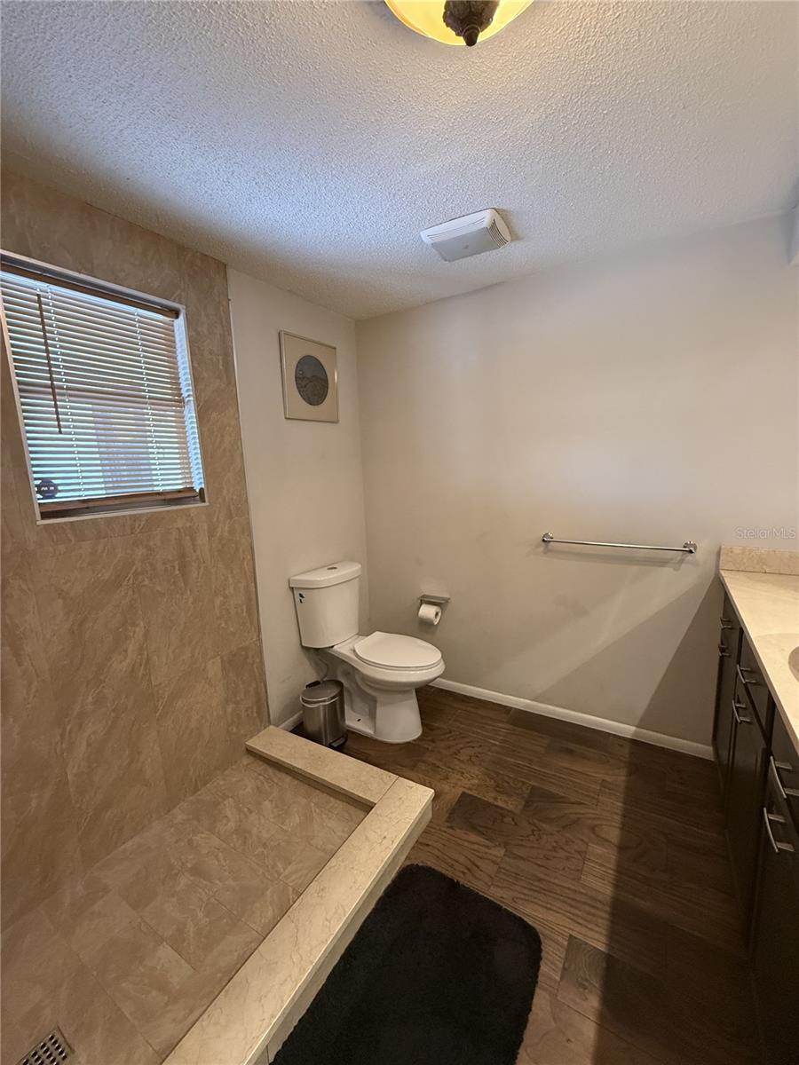 907 FRUITLAND AVE — photo 17