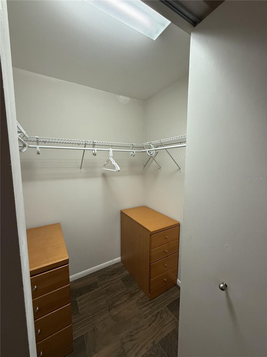 907 FRUITLAND AVE — photo 15