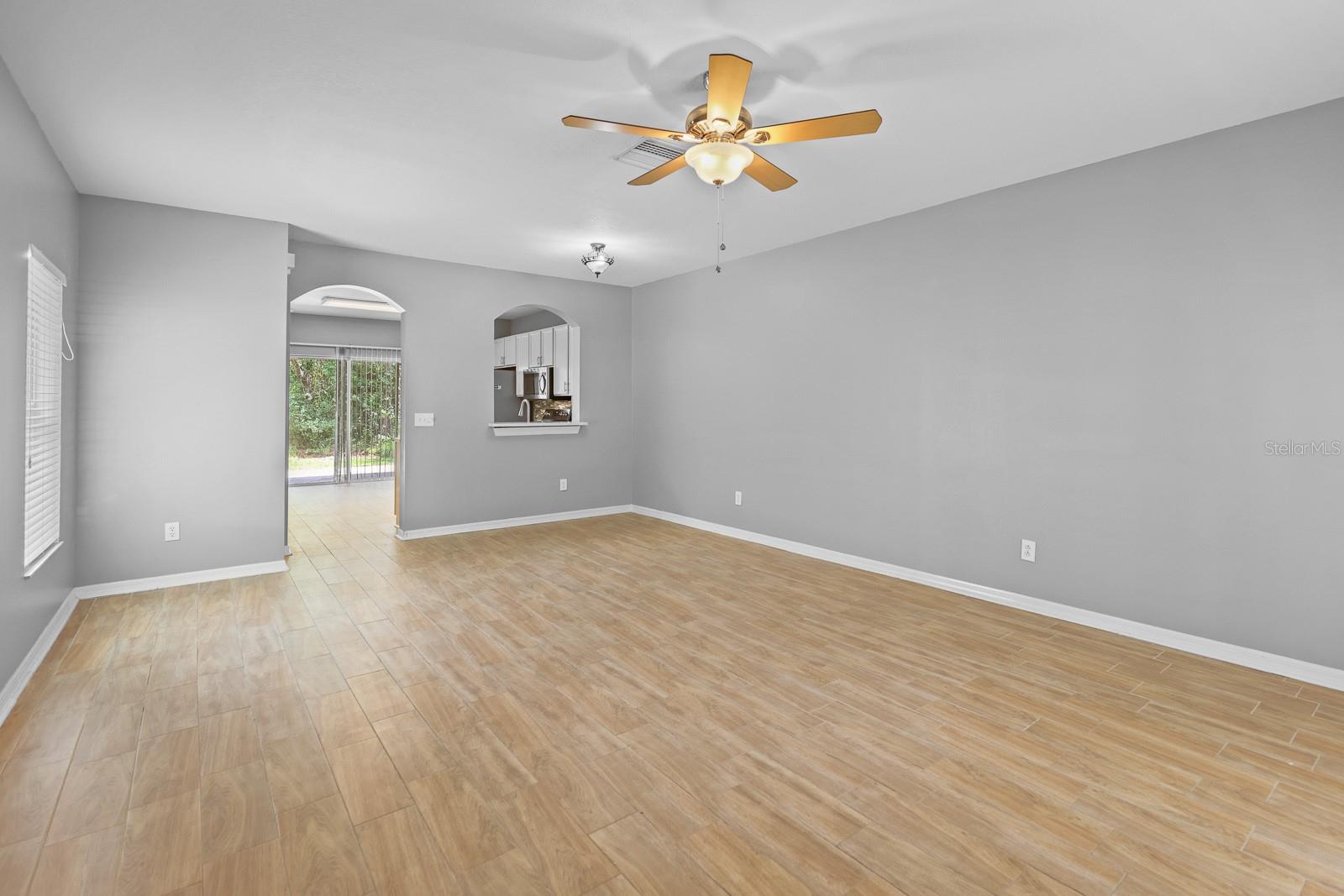 5879 FISHHAWK RIDGE DR — photo 3