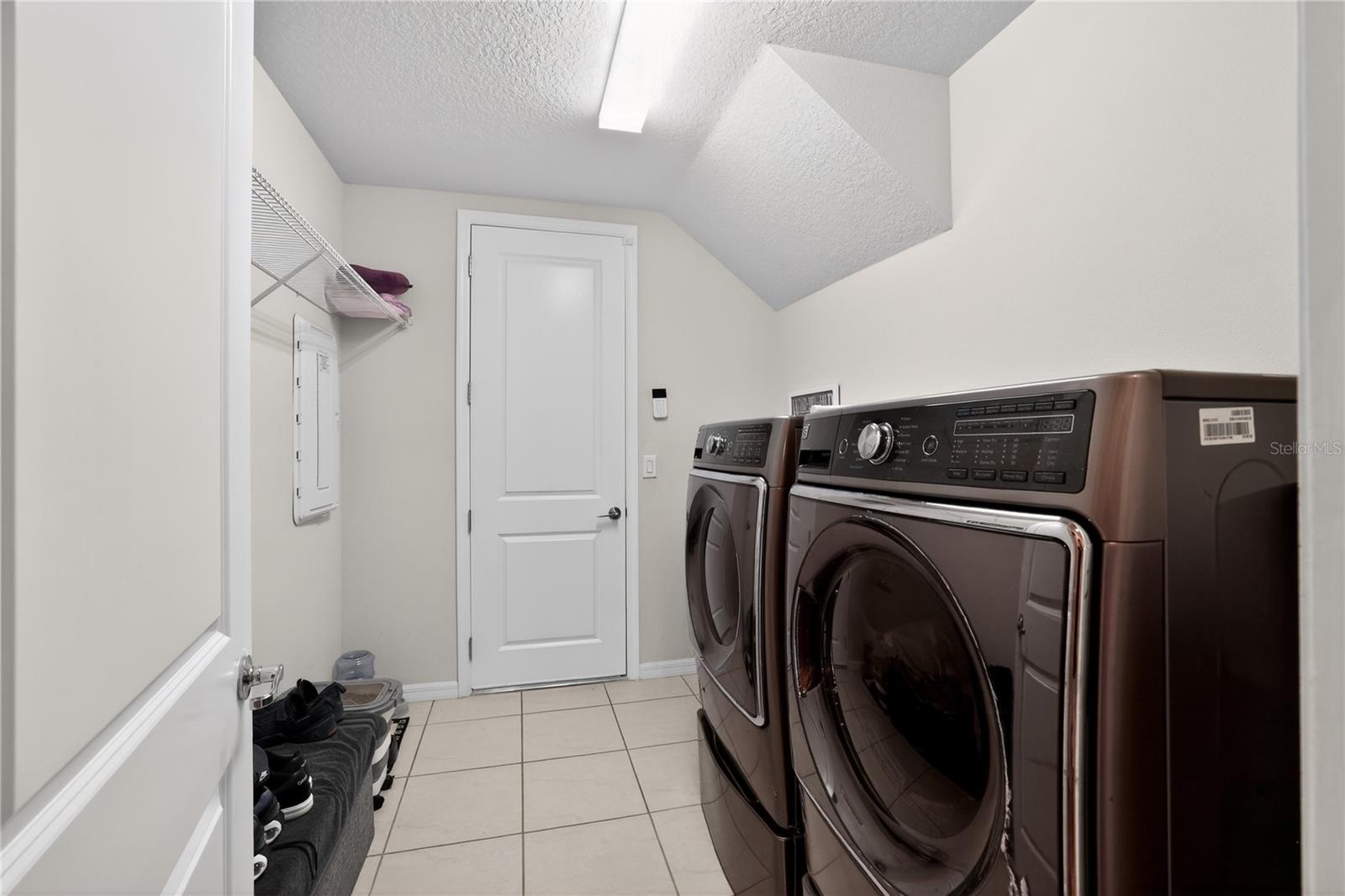 19263 BRIARBROOK DR — photo 13