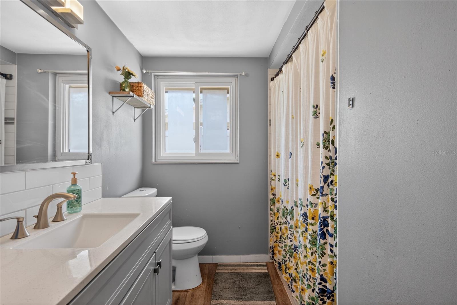 10237 OAK HILL DR — photo 26