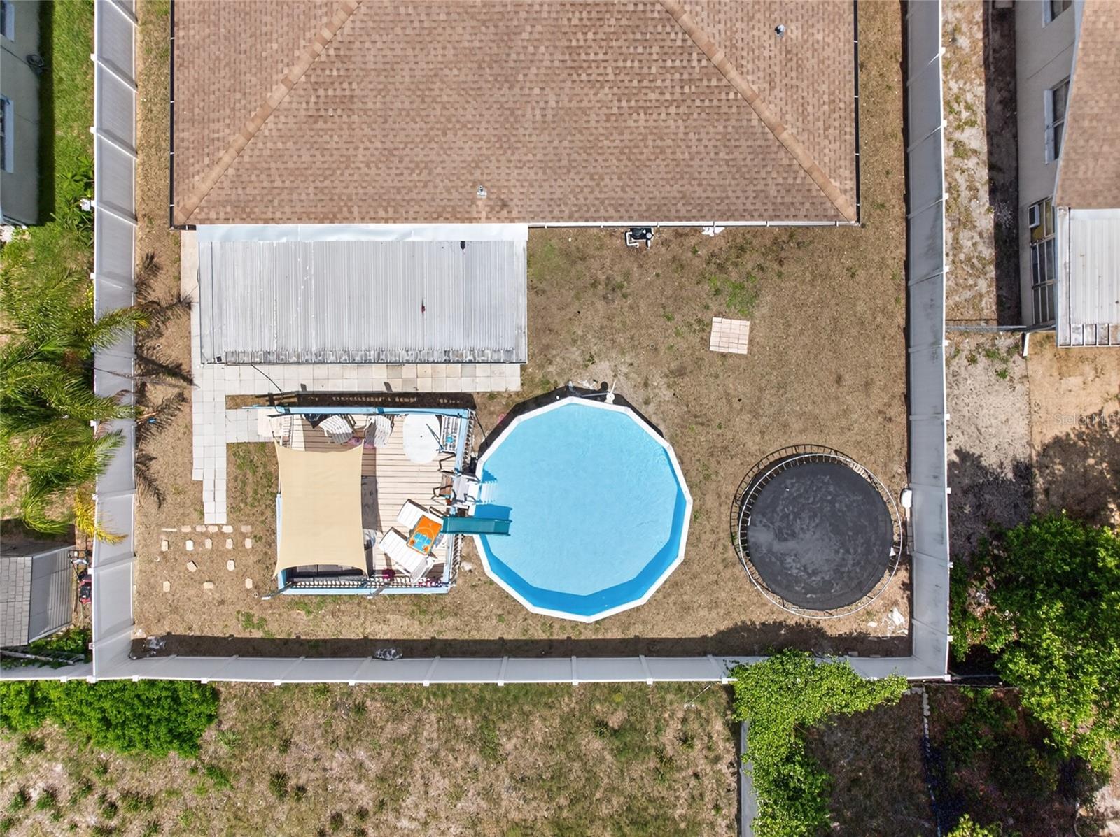 10237 OAK HILL DR — photo 36