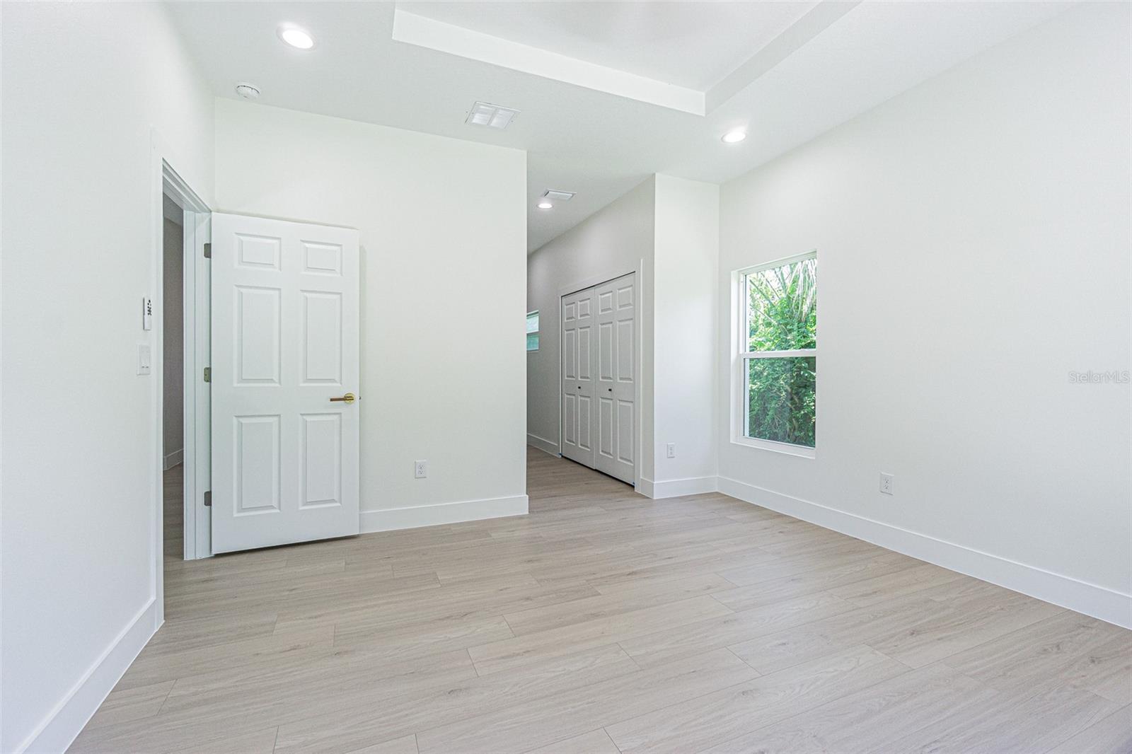 12680 N CENTRAL AVE — photo 21