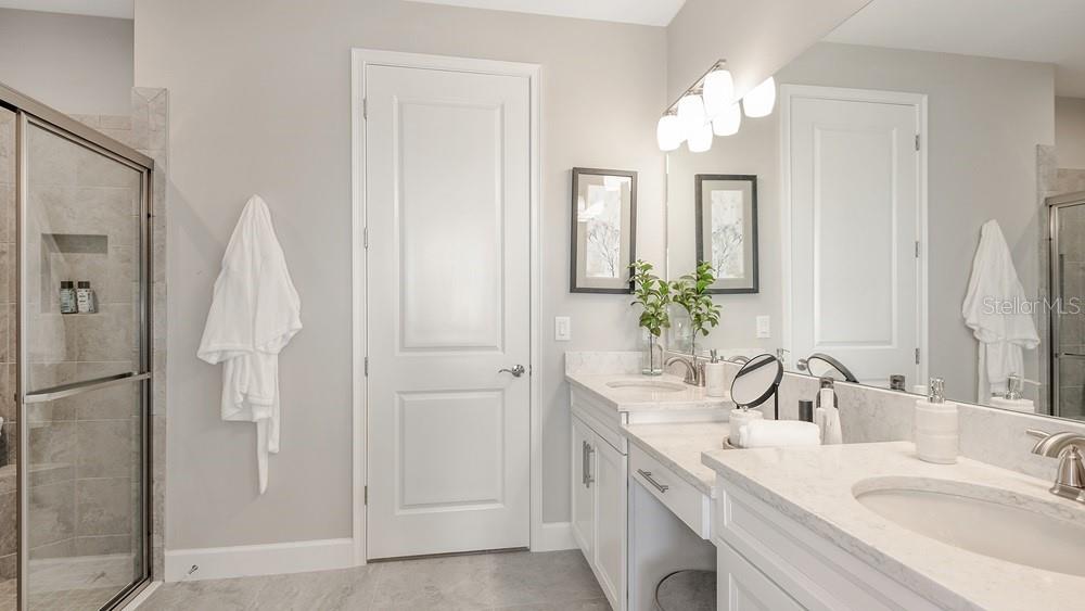 7524 MOONBEAM AVE — photo 4