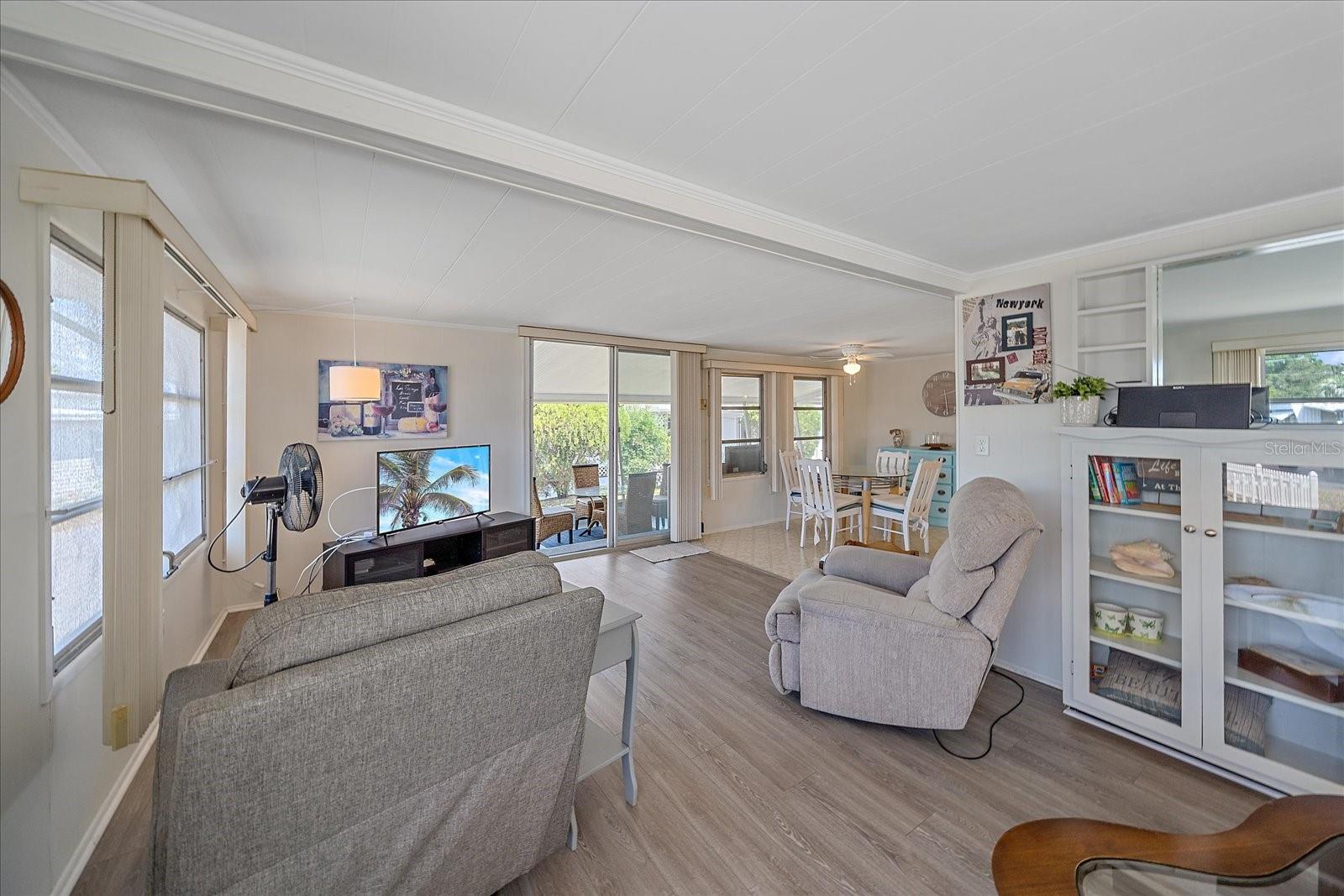 1100 UNIVERSITY PKWY #58 — photo 20