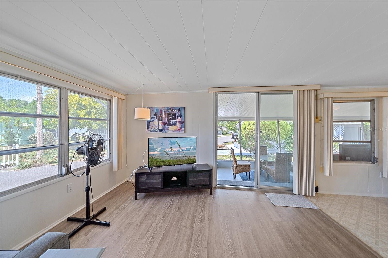 1100 UNIVERSITY PKWY #58 — photo 22