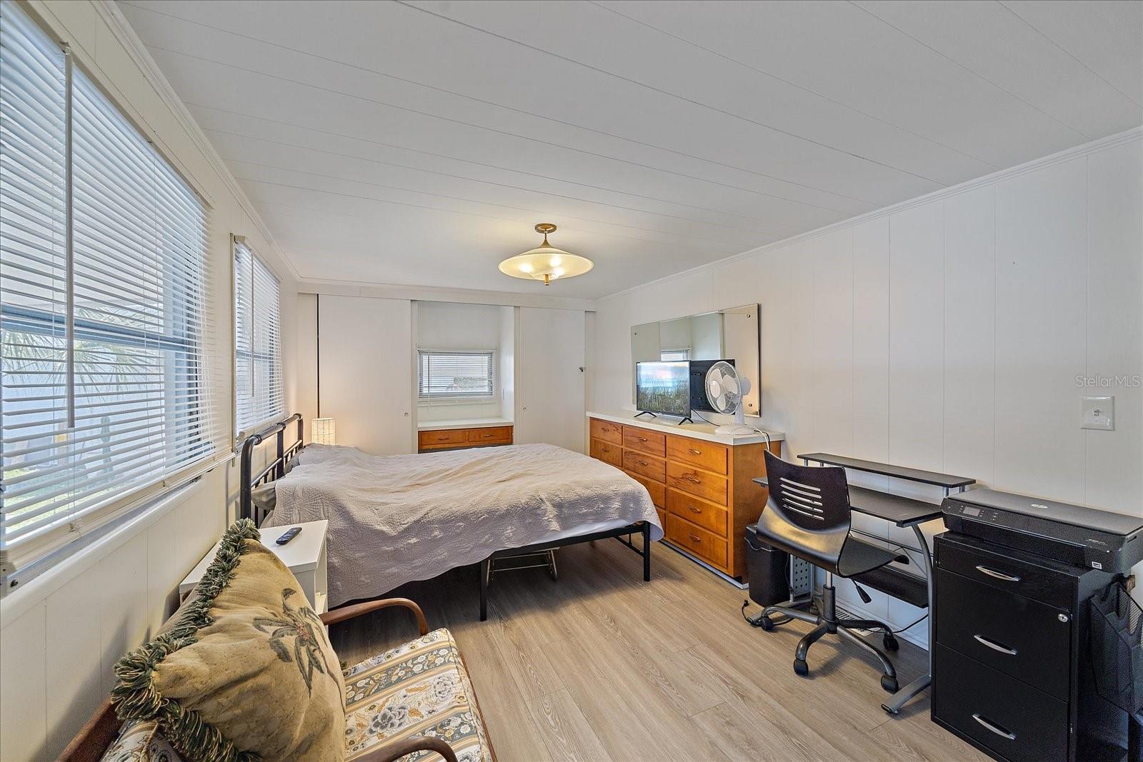 1100 UNIVERSITY PKWY #58 — photo 32