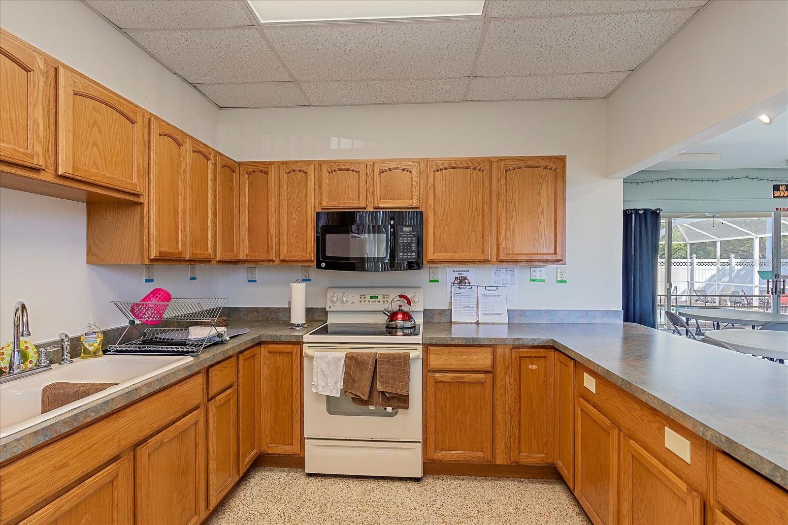 1100 UNIVERSITY PKWY #58 — photo 44