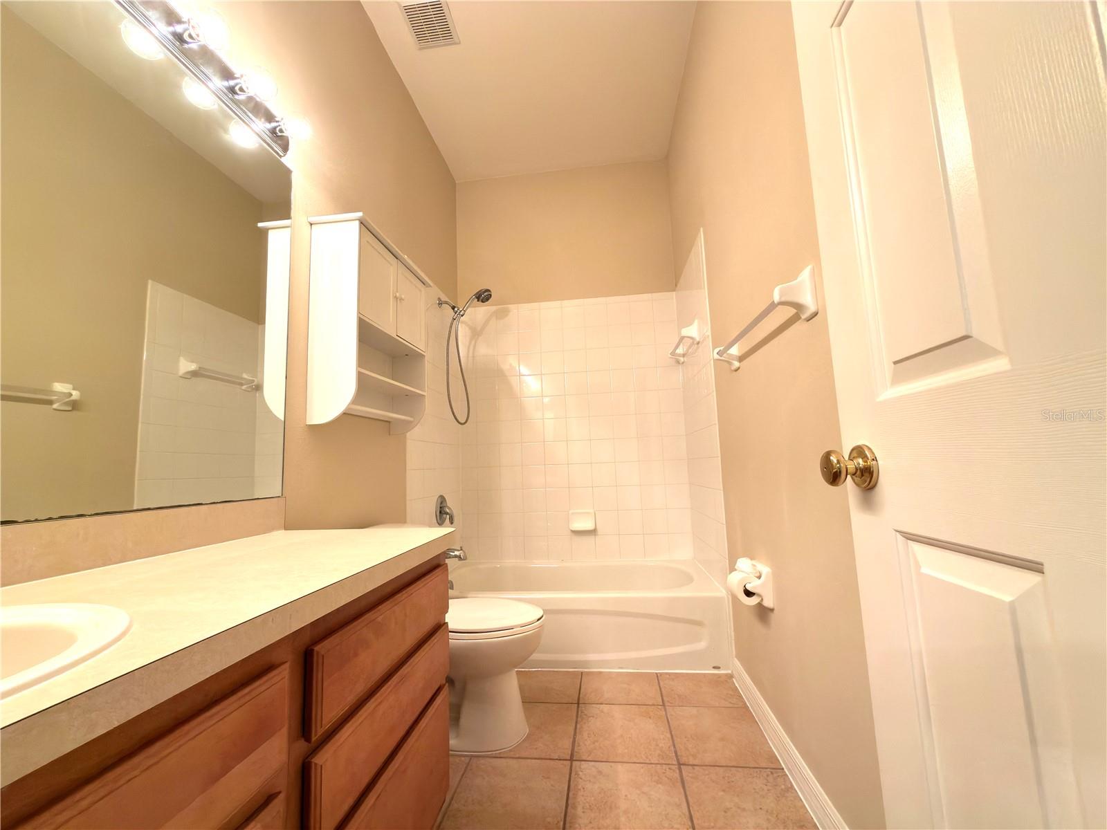 2437 EARLSWOOD CT — photo 17