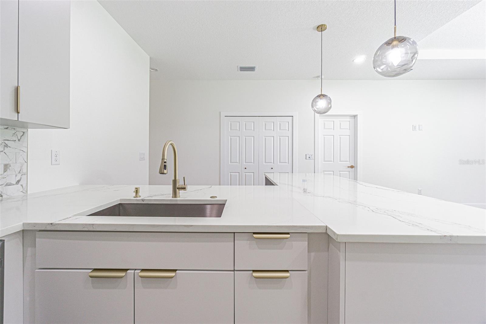 12690 N CENTRAL AVE — photo 12