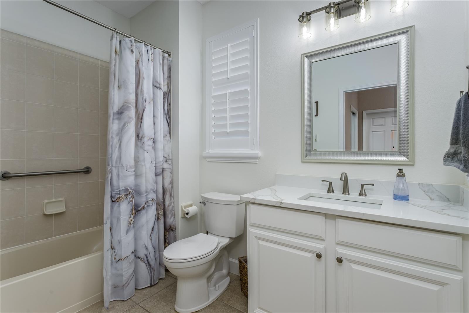 312 SENECA FALLS DR — photo 20