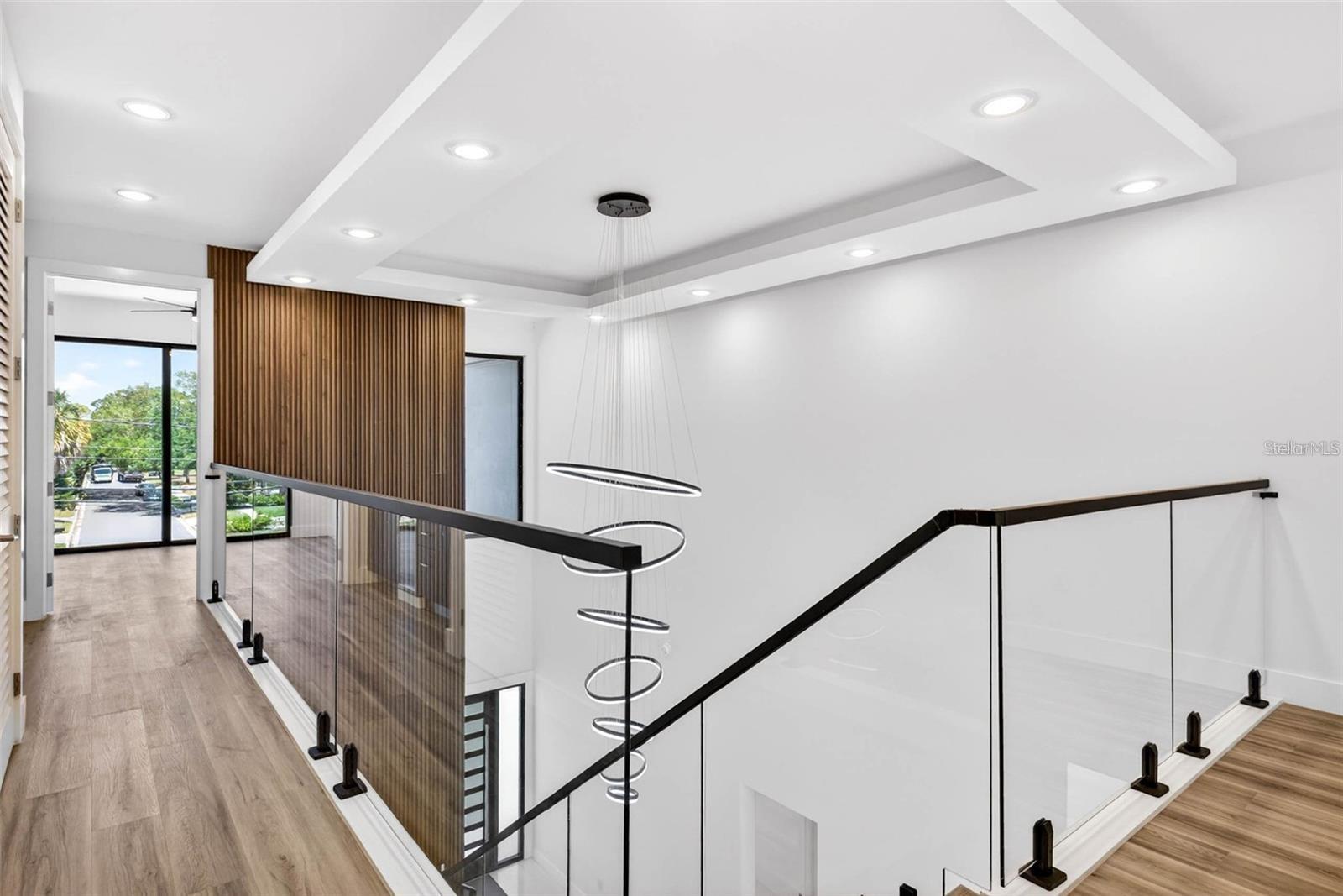 4426 W EUCLID AVE — photo 27