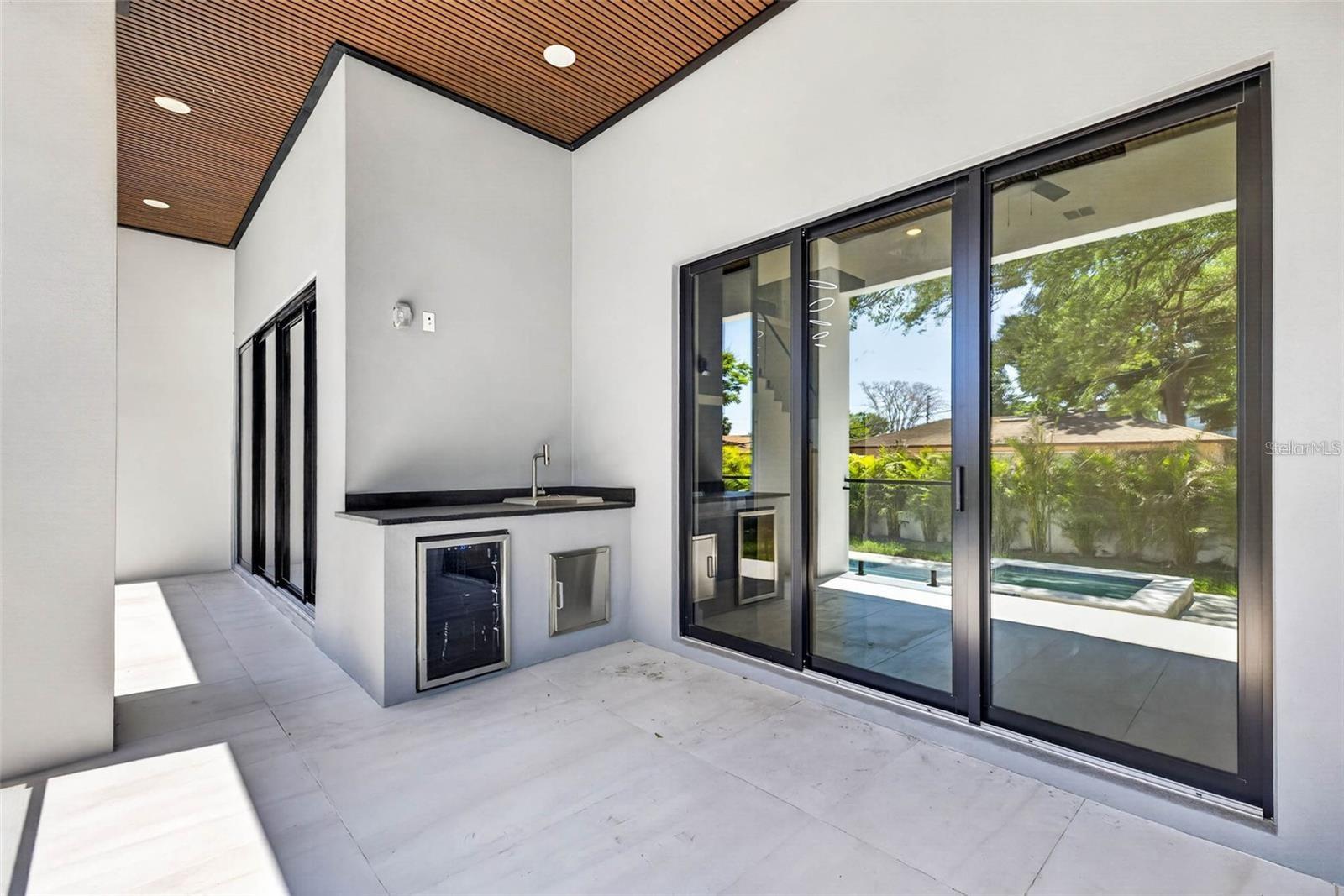 4426 W EUCLID AVE — photo 53