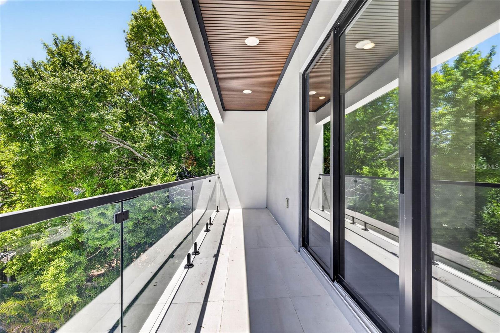 4426 W EUCLID AVE — photo 39