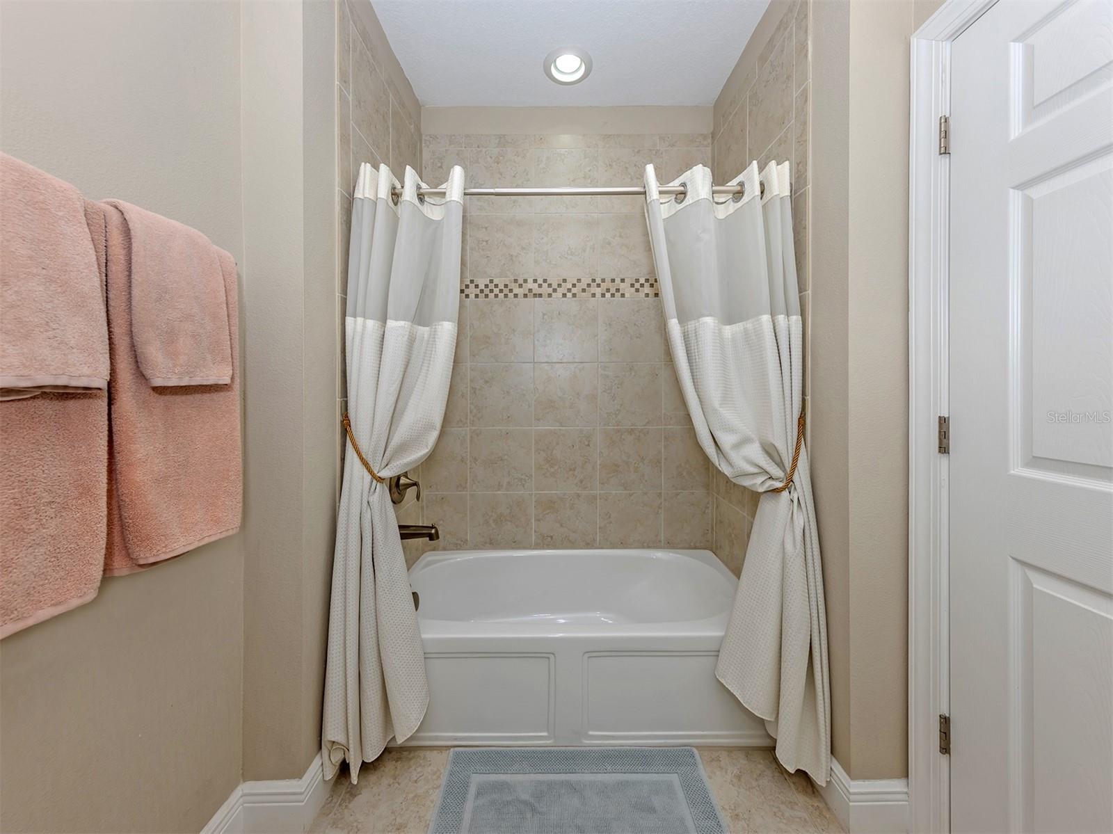 194 BELLA VISTA TER #26A — photo 27
